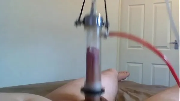 गरम Milking machine on cock ताज़ा ट्यूब