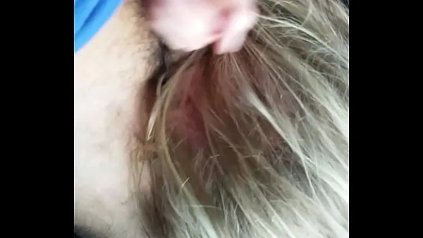 Quente Blond blowing me in my car tubo fresco