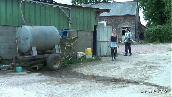 Forró French mature gets her ass fucked hard by grandpa and his farm friends friss cső