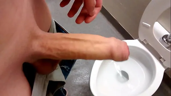 Forró Foreskin in Public Washroom friss cső