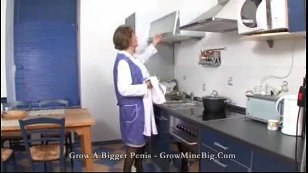 Varmt mature fuck in the Kitchen frisk rør