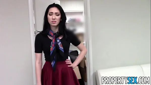 热的 PropertySex - Beautiful brunette real estate agent home office sex video 新鲜的管