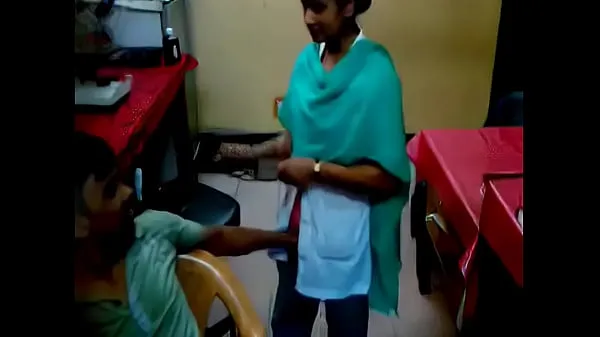 Kuuma hospital technician fingered lady nurse tuore putki