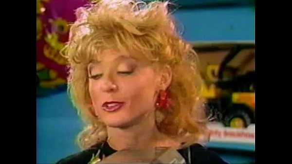 گرم Living Doll (1987 تازہ ٹیوب