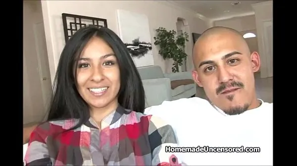 Hete Hot Latino couple fucking on couch verse buis