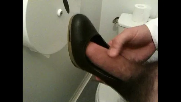 热的 Cum on my coworker Heels in Toilets 01 新鲜的管