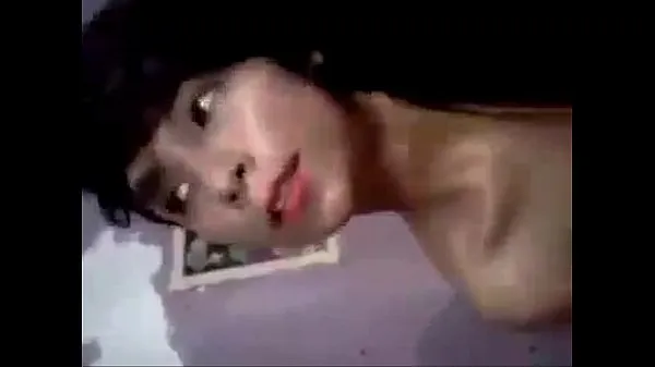 Caliente Morrita records herself masturbating tubo fresco