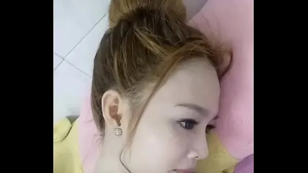 Ζεστό Vietnam Girl Shows Her Boob 2 φρέσκο ​​σωλήνα