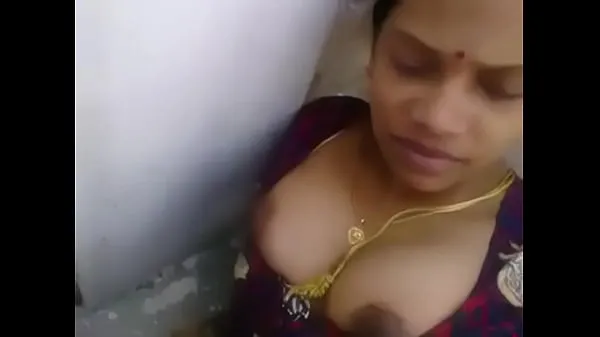 ร้อนแรง Hot sexy hindi young ladies hot video หลอดสด