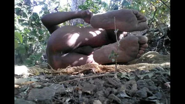 Ống nóng Indian Desi Nude Boy In Jungle tươi