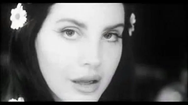 Vroča Lana Del Rey - Love sveža cev