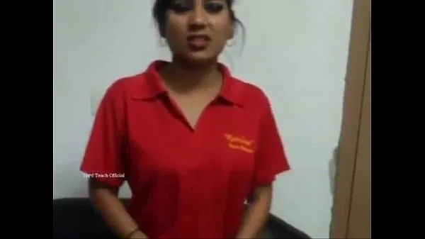 Varmt sexy indian girl strips for money frisk rør