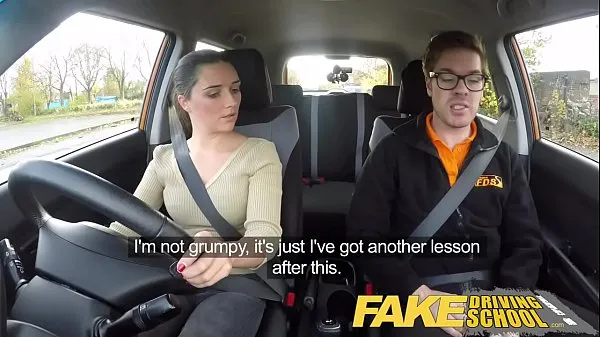 Hete Fake Driving School little English teen gets fucked after her lesson verse buis
