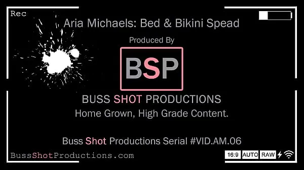 Forró AM.06 Aria Michaels Bed & Bikini Spread Preview friss cső