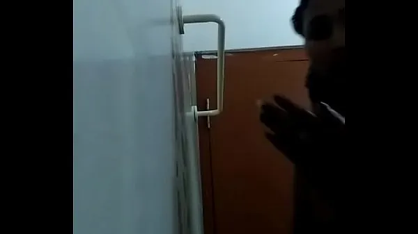 Vroča My new bathroom video - 3 sveža cev