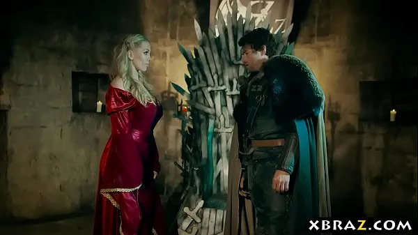 Ζεστό Game of thrones parody where the queen gets gangbanged φρέσκο ​​σωλήνα