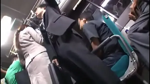 Asian student sex in bus أنبوب جديد ساخن