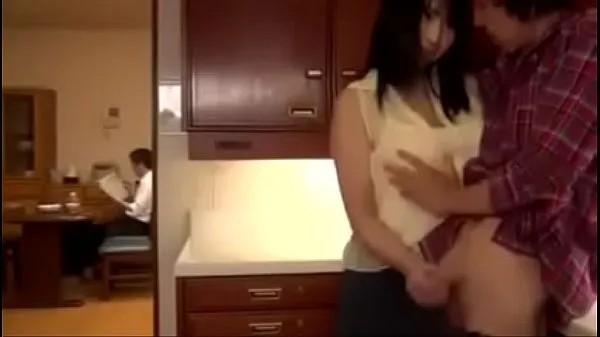 ร้อนแรง Japanese Asian step Mom loves to fuck with หลอดสด