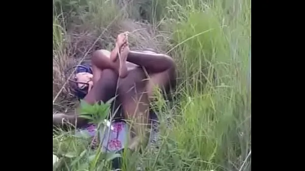 Forró Black Girl Fucked Hard in the bush. Get More at friss cső
