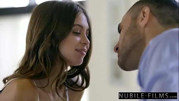 Vroča NubileFilms - Girlfriend Cheats And Squirts On Cock sveža cev