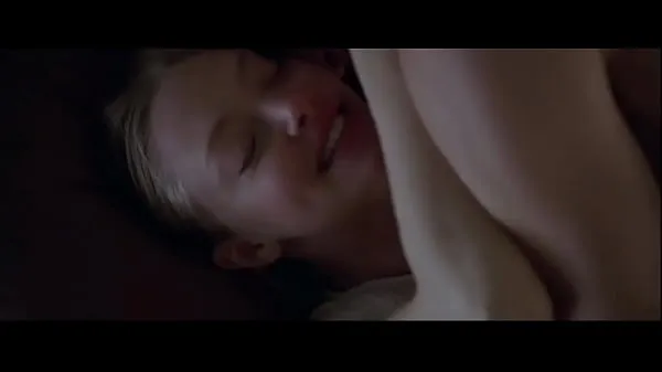 Varm Amanda Seyfried Botomless Having Sex in Big Love färsk tub