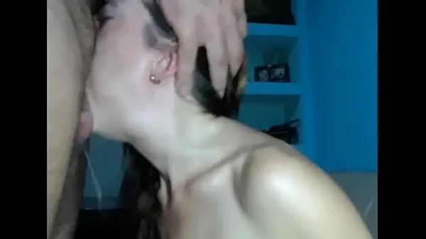 Varm dribbling wife deepthroat facefuck - Fuck a girl now on färsk tub