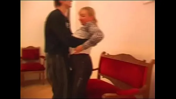 Varmt busty russian mature with young guy frisk rør