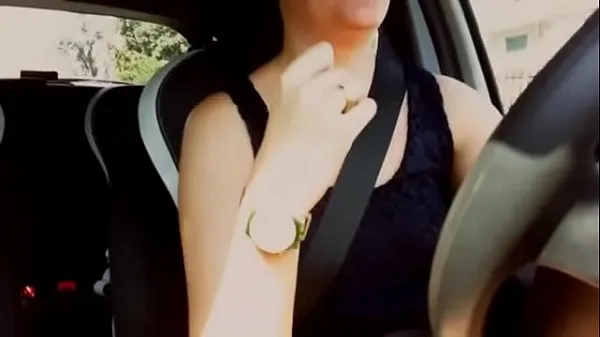 Ζεστό I drive and masturbate in the car until I come in more wet orgasms φρέσκο ​​σωλήνα