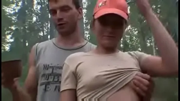 Varmt russians camping orgy frisk rør