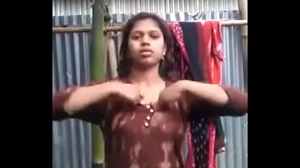 Quente Desi Bengali Village Girl Mostrando Cona tubo fresco