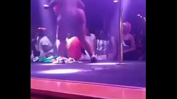 Hete Amateur night at strip club for big fat ass ebony granny verse buis