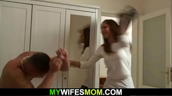 Forró Son-in-law screws her old hairy pussy friss cső