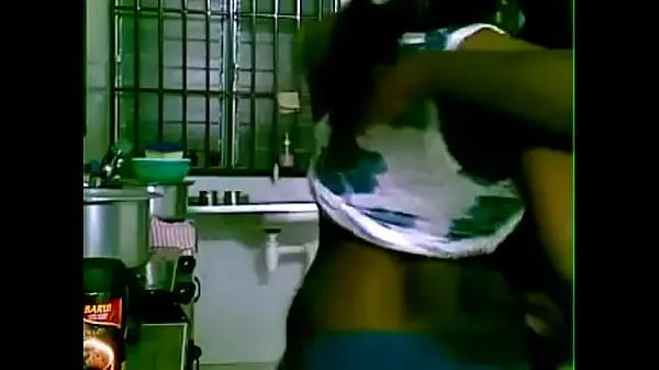 Varm Tamil Girl Sex with House owner färsk tub