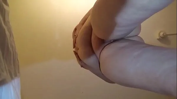 Bbw huge tit wife fucked and creampied...view from below أنبوب جديد ساخن