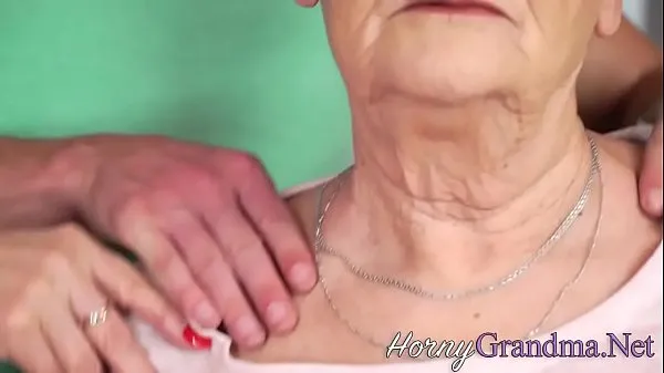Pussy licked grandmother Tiub segar panas