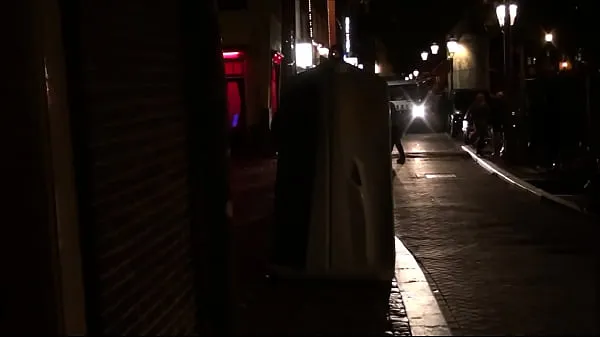 Vroča Outside Urinal in Amsterdam sveža cev