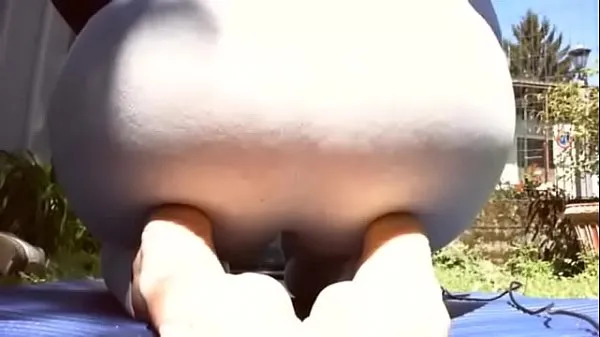 Hot Delicious farts in a public park come and spy on me come and enjoy fresh Tube