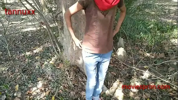 Vroča hot girlfriend outdoor sex fucking pussy indian desi sveža cev