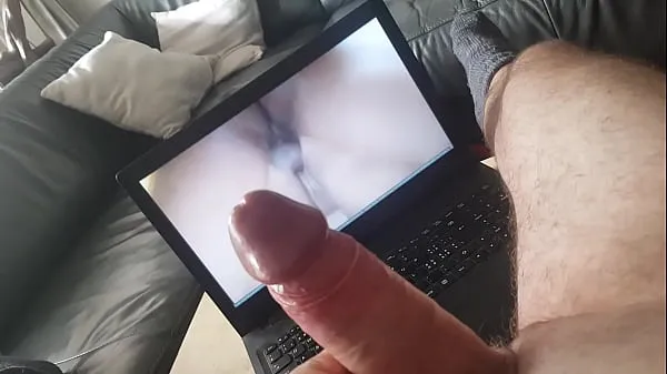 Ζεστό Getting hot, watching porn videos φρέσκο ​​σωλήνα