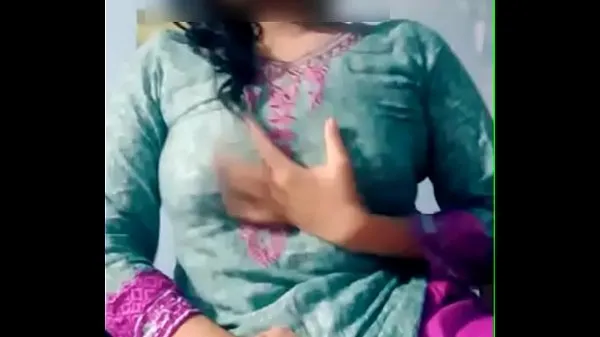 뜨거운 Unsatisfied INDIAN Teen Satisfying Herself On WEBCAM ! Super HOT Desi Girl Showing BIG BOOBS 신선한 튜브
