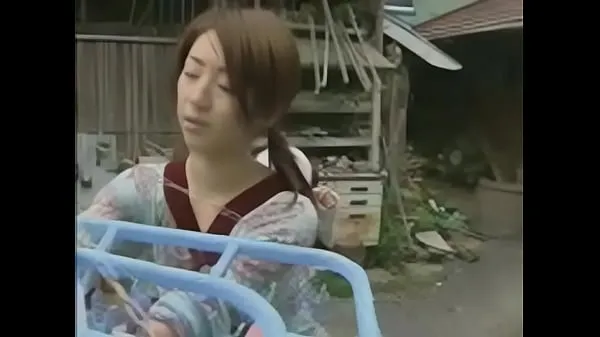 Japanese Young Horny House Wife Tiub segar panas