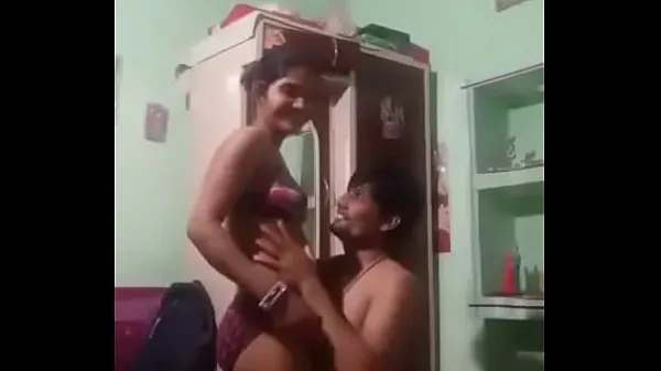 Gorąca Desi sexy bhabi fun with her devar after fucking watch more świeża tuba