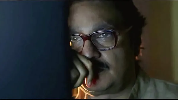 Horny Indian uncle enjoy Gay Sex on Spy Cam - Hot Indian gay movie Tiub segar panas