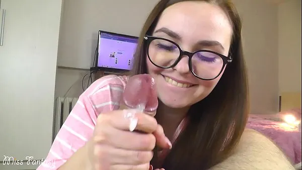Varmt Blowjob and handjob from cutie in glasses a lot of sperm frisk rør