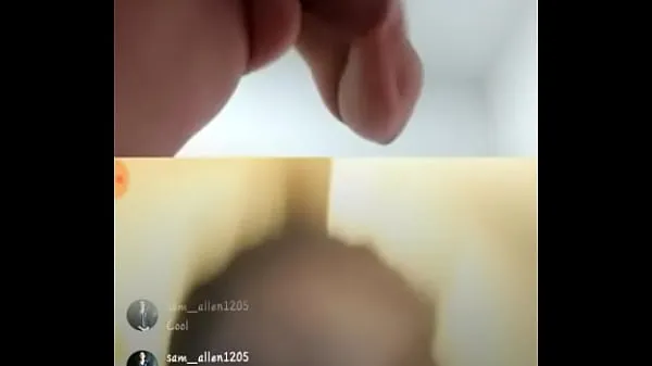 گرم Doing live and shows her boobs while she is b تازہ ٹیوب