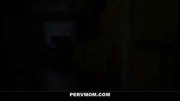 Kuuma Hot MILF StepMom Oral Orgasm By Young Stepson - PervMom tuore putki