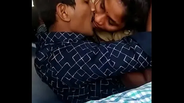 Kuuma Indian train sex tuore putki