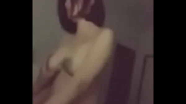 Varm Big tits girlfriend shakes so much that I can't stand it färsk tub