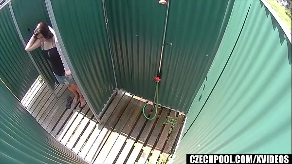 Forró Public Spycam Caught Girl in Shower friss cső