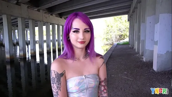 YNGR - Hot Inked Purple Hair Punk Teen Gets Banged أنبوب جديد ساخن